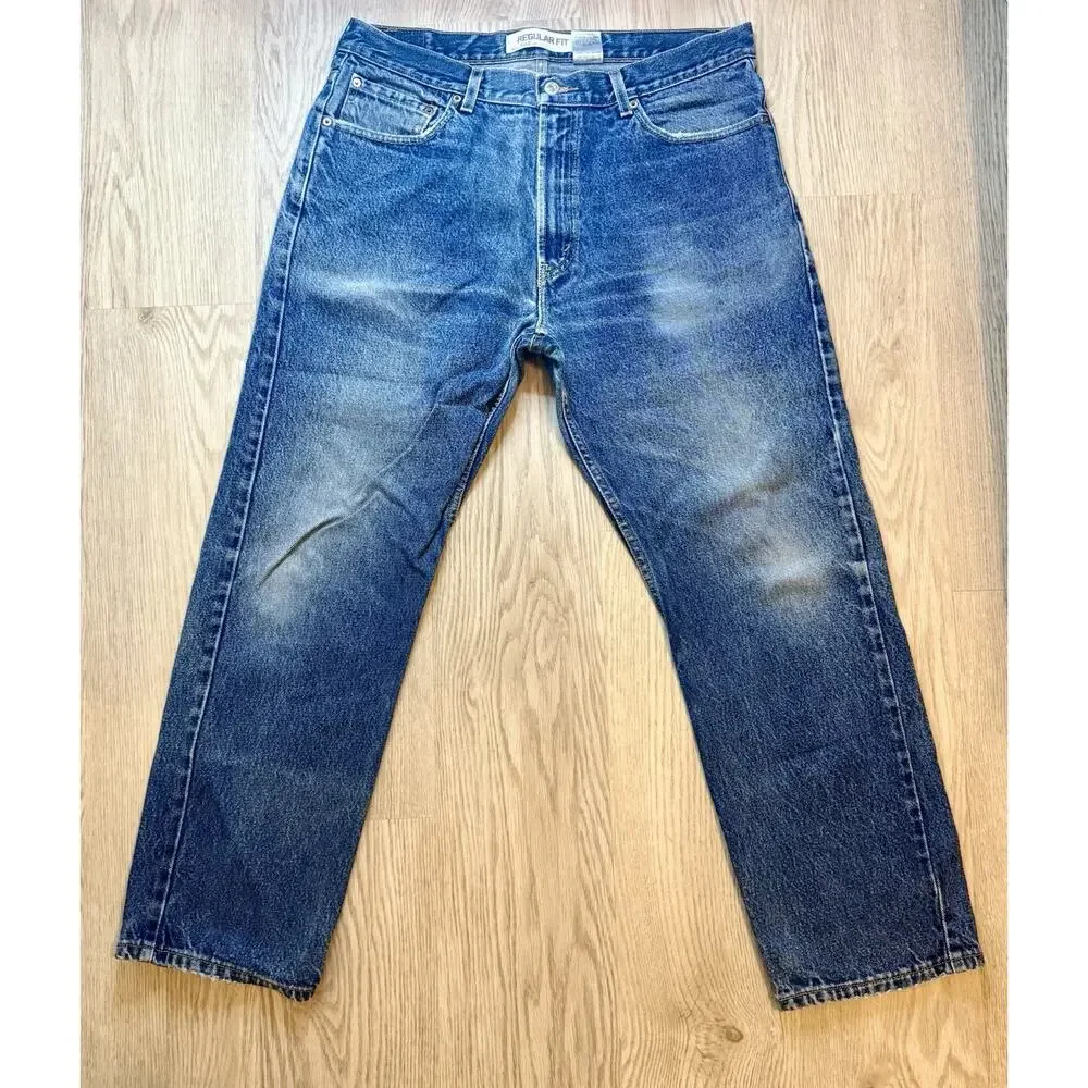 Levi’s 505 Regular Fit Jeans – Medium Wash – Size 36W × 30L – Made in Mexico